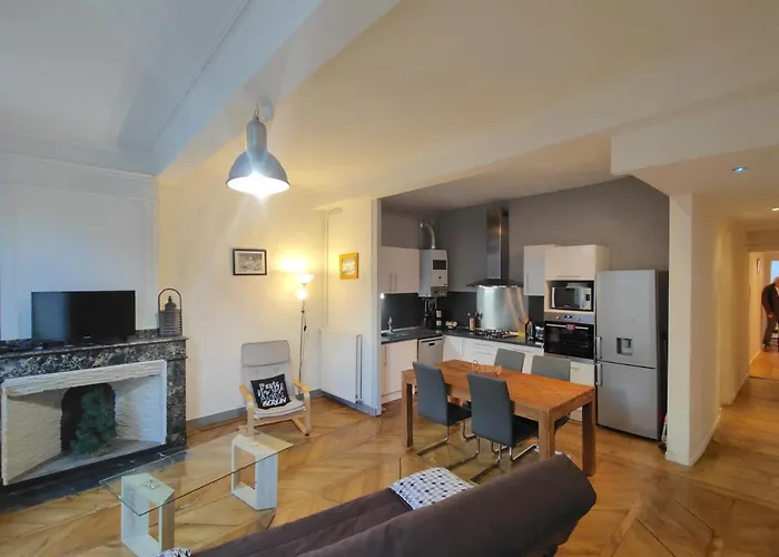 Centre-ville Pour Sejour Et Cure Apartment Bagneres-de-Bigorre